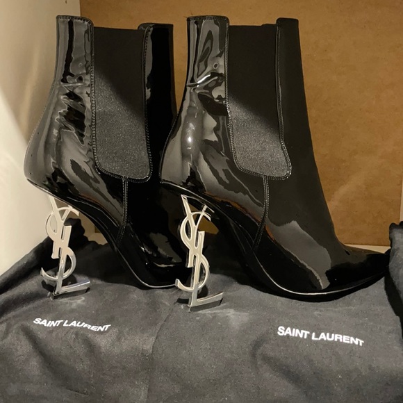 YSL bootie only been worn once